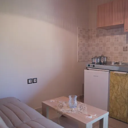 Ta Kavourakia Mikrósz Jalósz