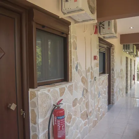 Ta Kavourakia Apartman