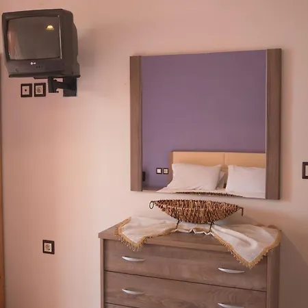 Ta Kavourakia Apartment Mikros Gialos
